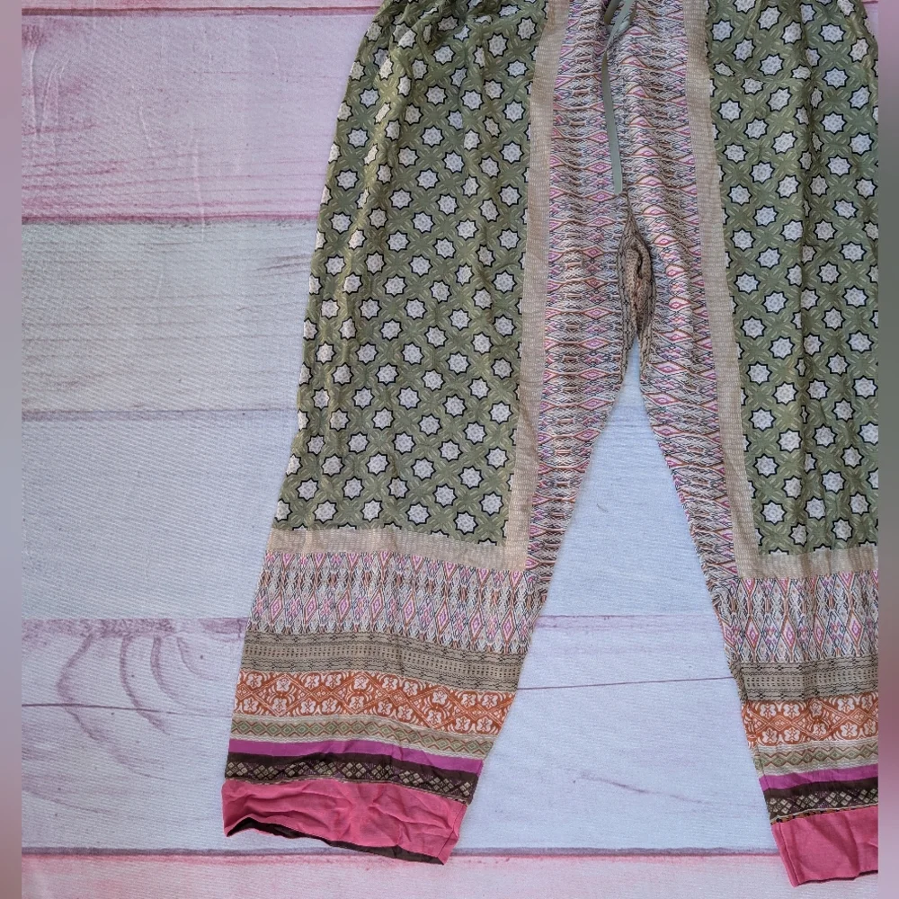 NWT One Hundred Stars Moorish Printed Cropped Lounge Pants OSFM - Picture 4 of 8
